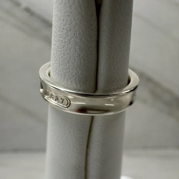 Tiffany & Co 1837 Ring in Silver with Sapphires, Narrow